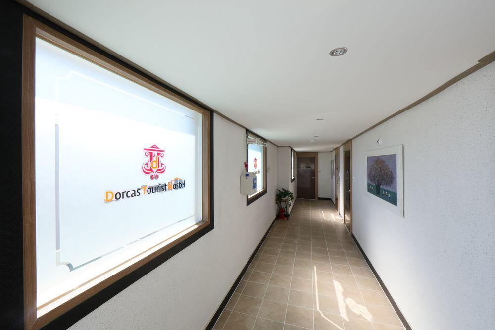 Dorcas Tourist Hostel Tongyeong Exterior photo