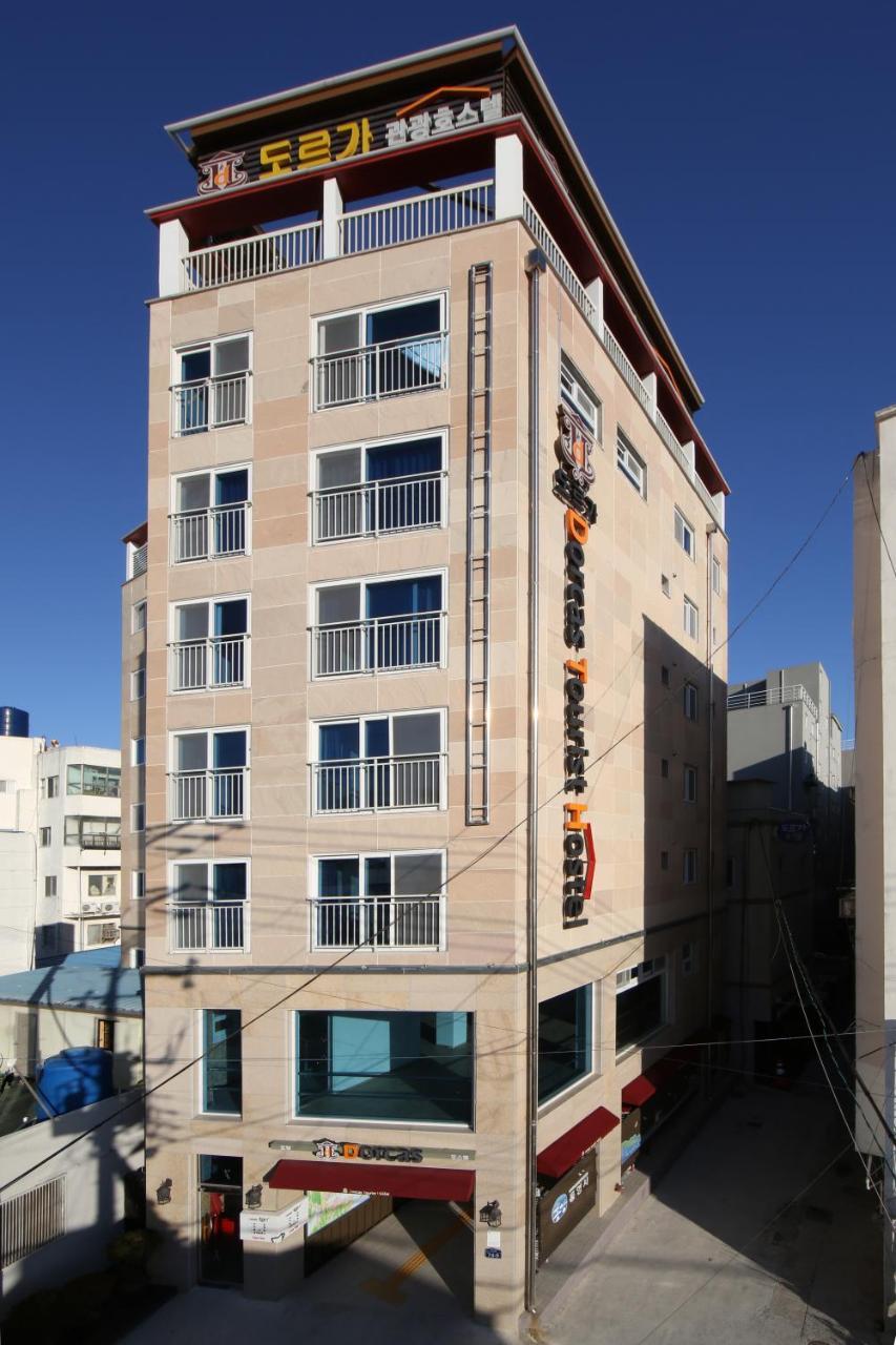 Dorcas Tourist Hostel Tongyeong Exterior photo